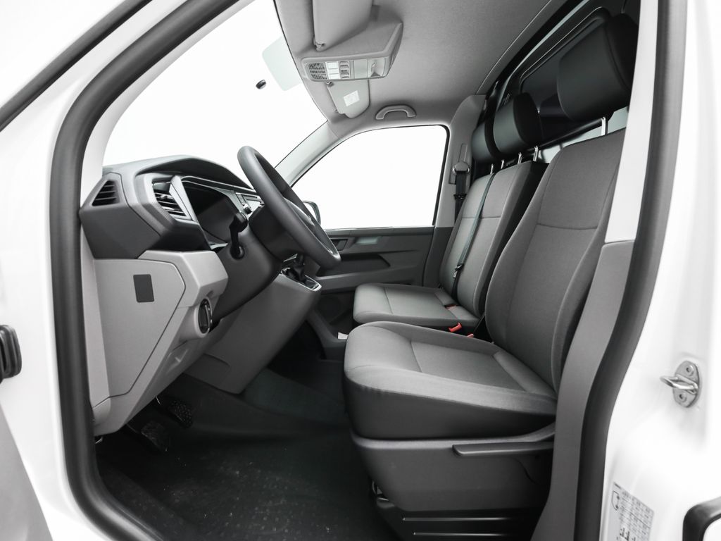 Volkswagen T6 Transporter 2024