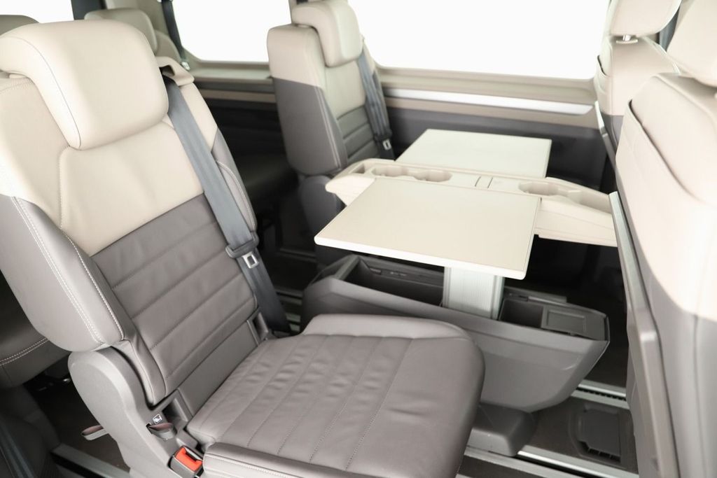 Volkswagen T7 Multivan 2024