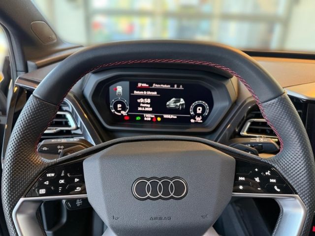 Audi Q4 e-tron 2023