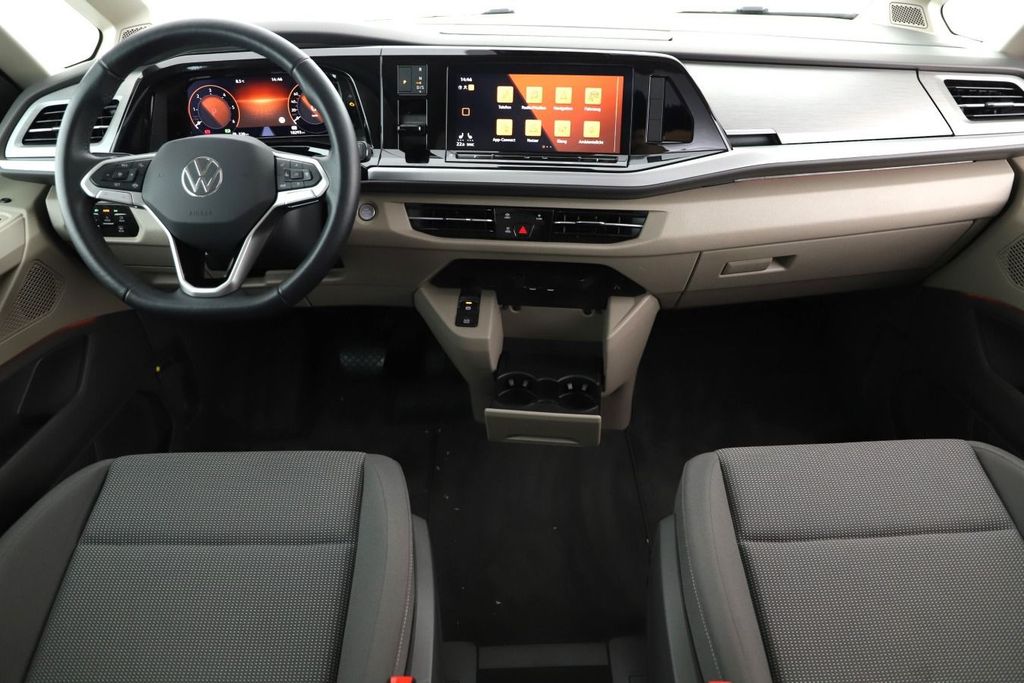 Volkswagen T7 Multivan 2024