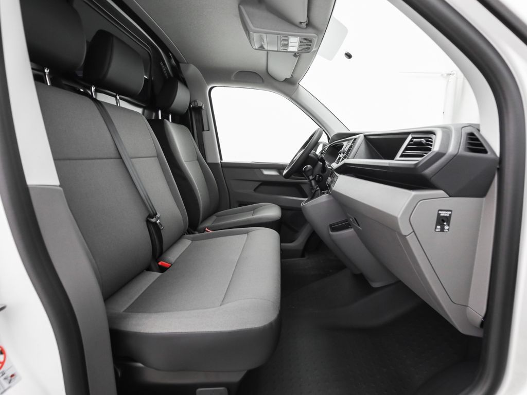 Volkswagen T6 Transporter 2024