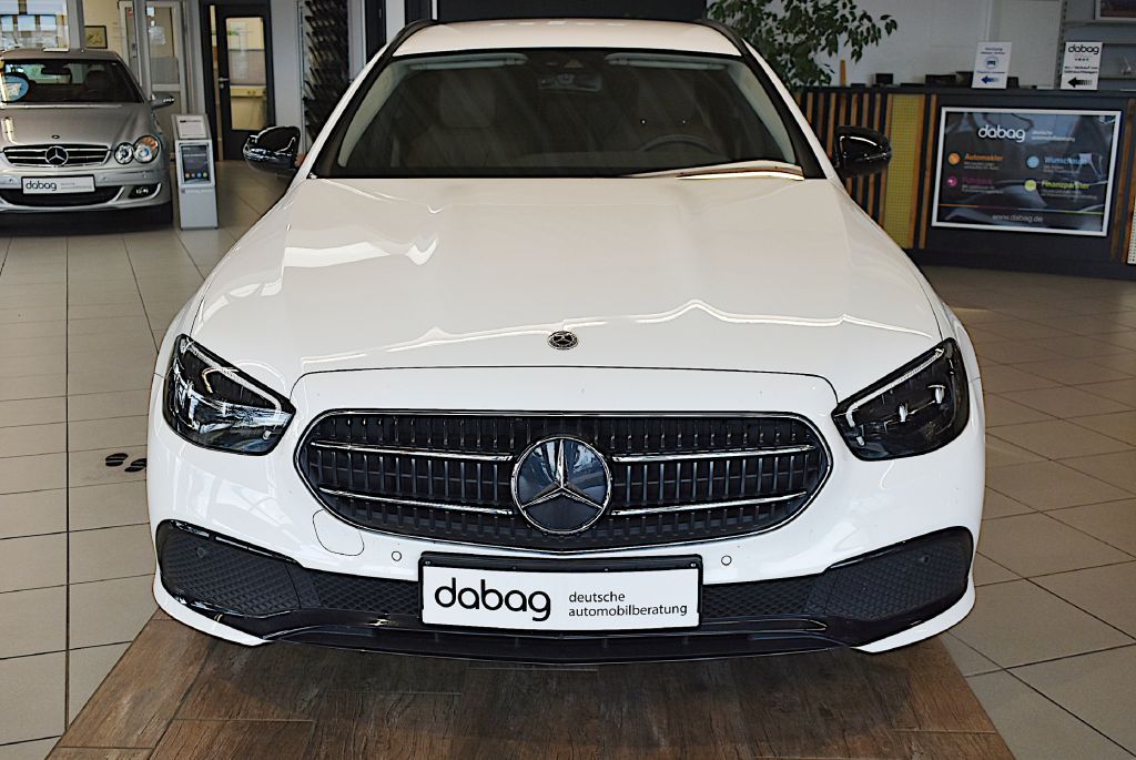 Mercedes-Benz E 300 2022