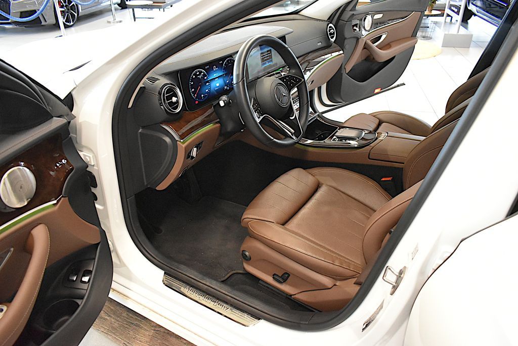 Mercedes-Benz E 300 2022