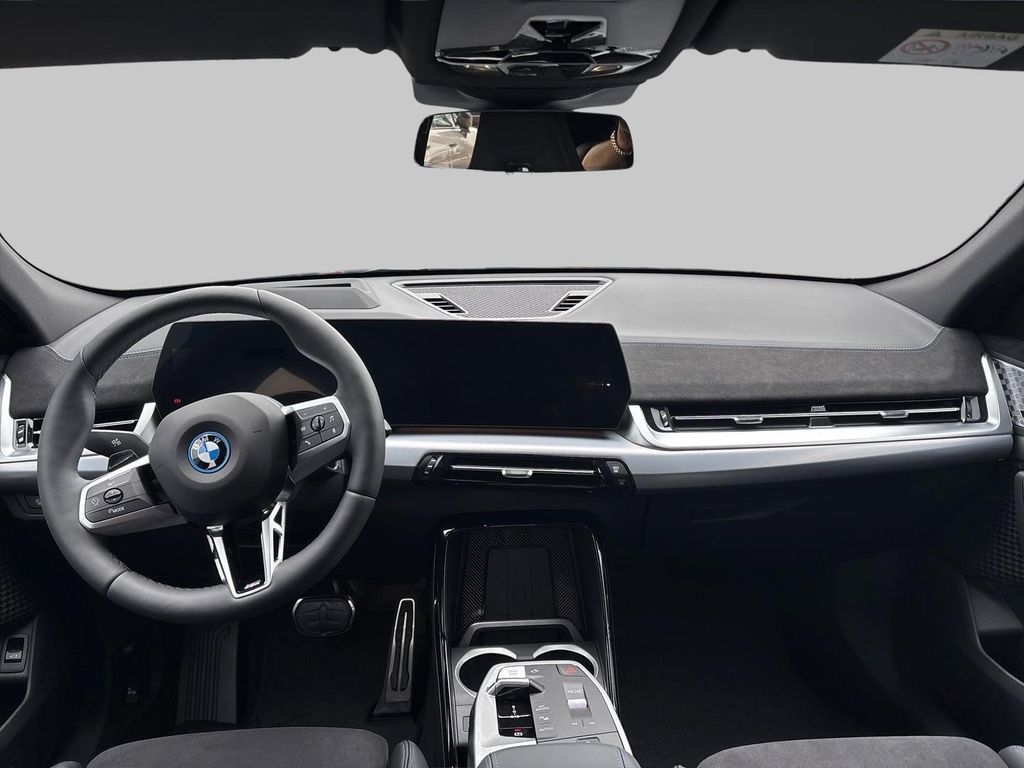 BMW iX2