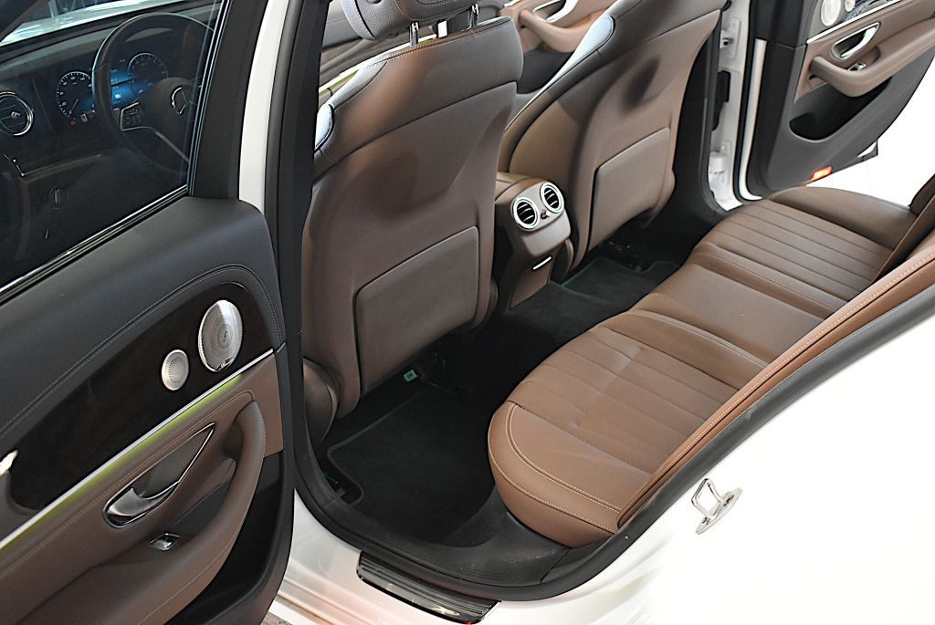 Mercedes-Benz E 300 2022