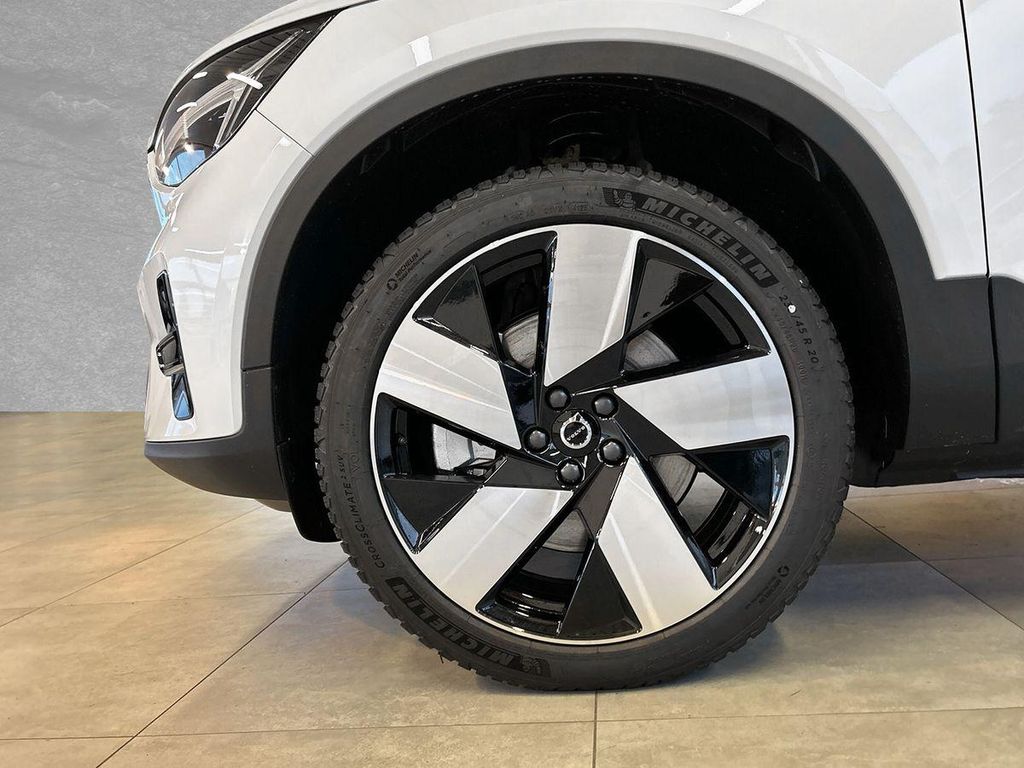 Volvo C40 2025