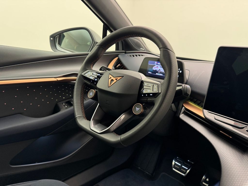 Cupra Tavascan 2024