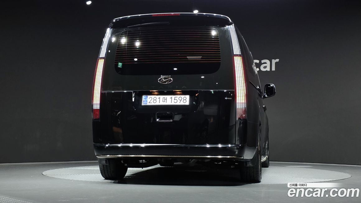 Hyundai Staria 2022
