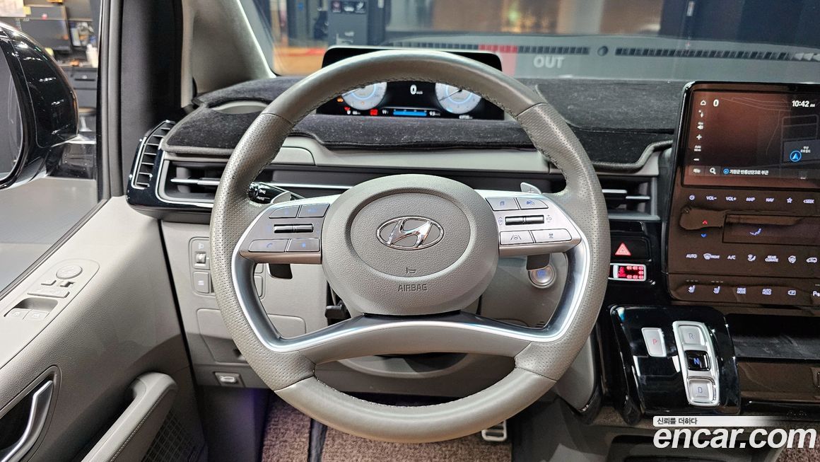 Hyundai Staria 2022