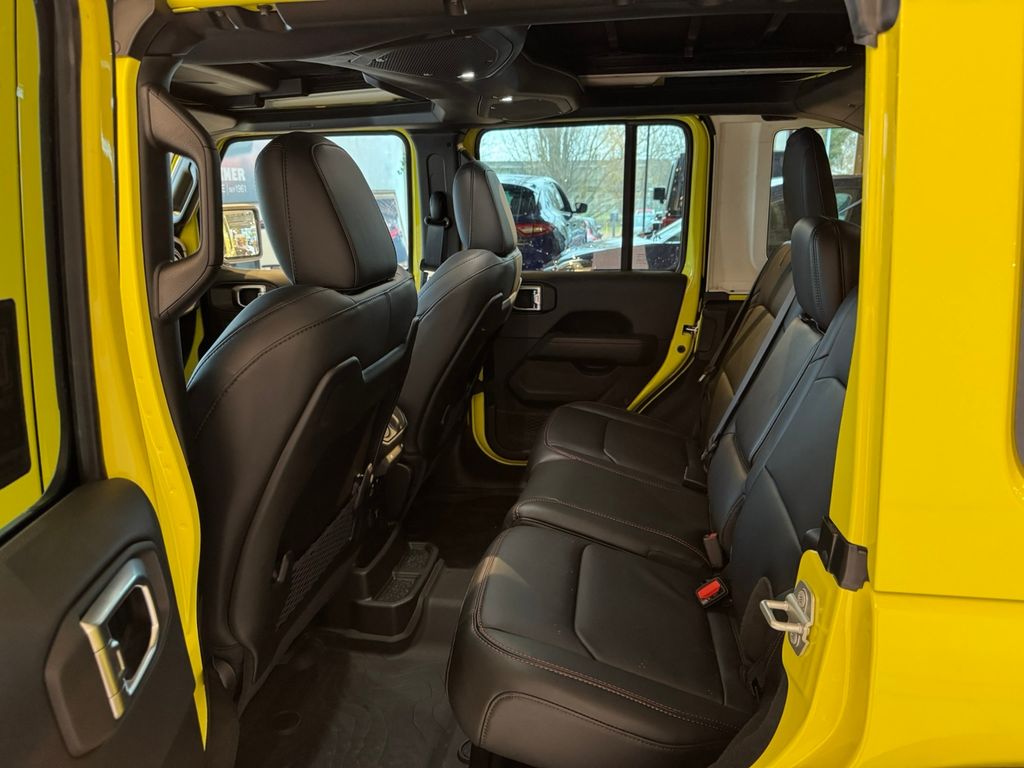 Jeep Wrangler 2025