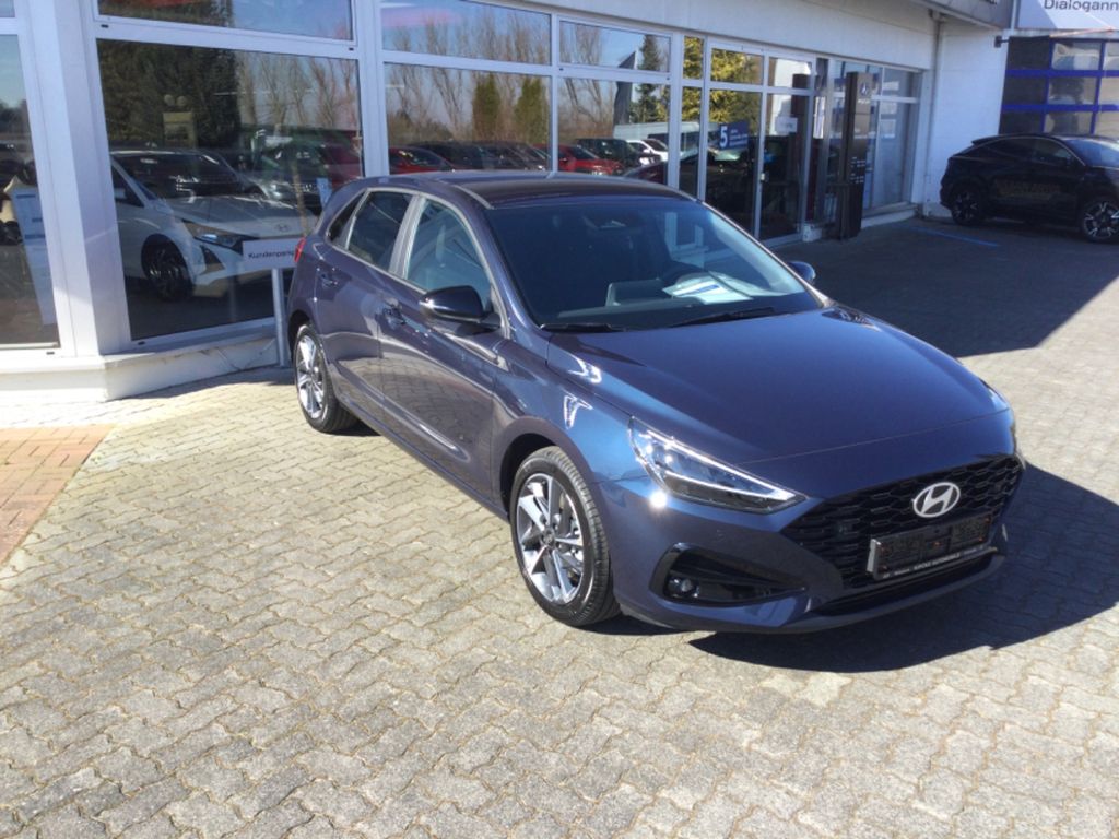 Hyundai i30 2025