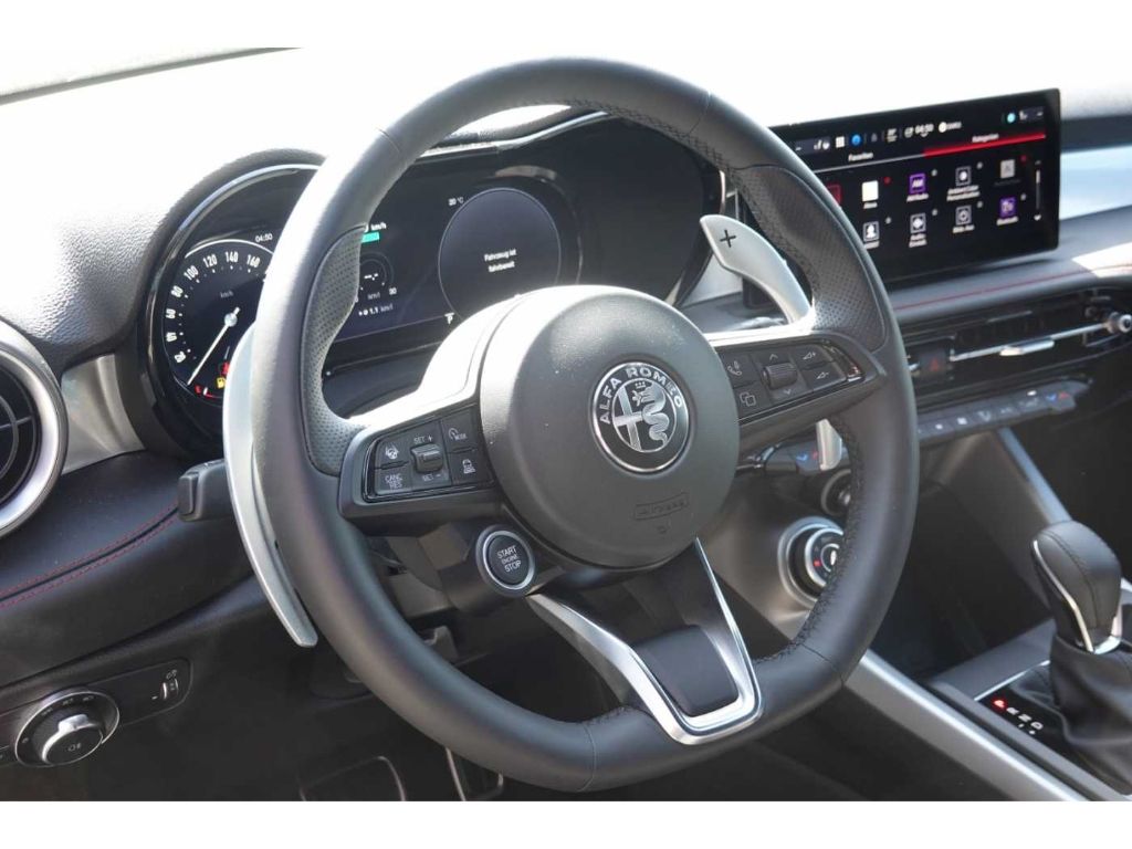 Alfa Romeo Tonale 2025
