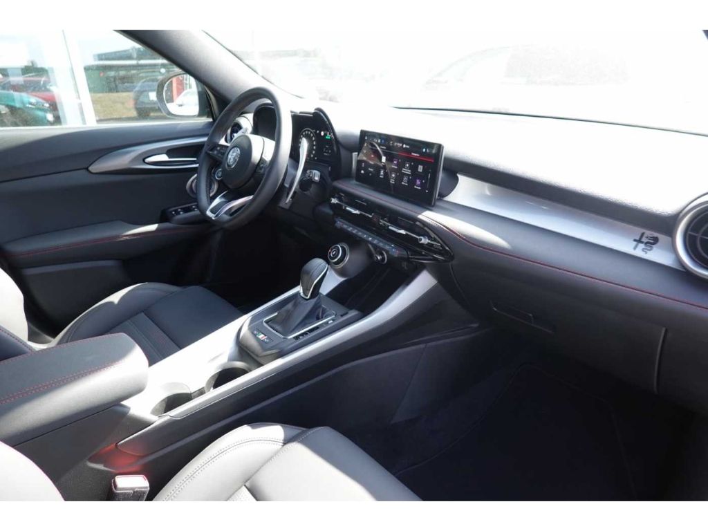 Alfa Romeo Tonale 2025