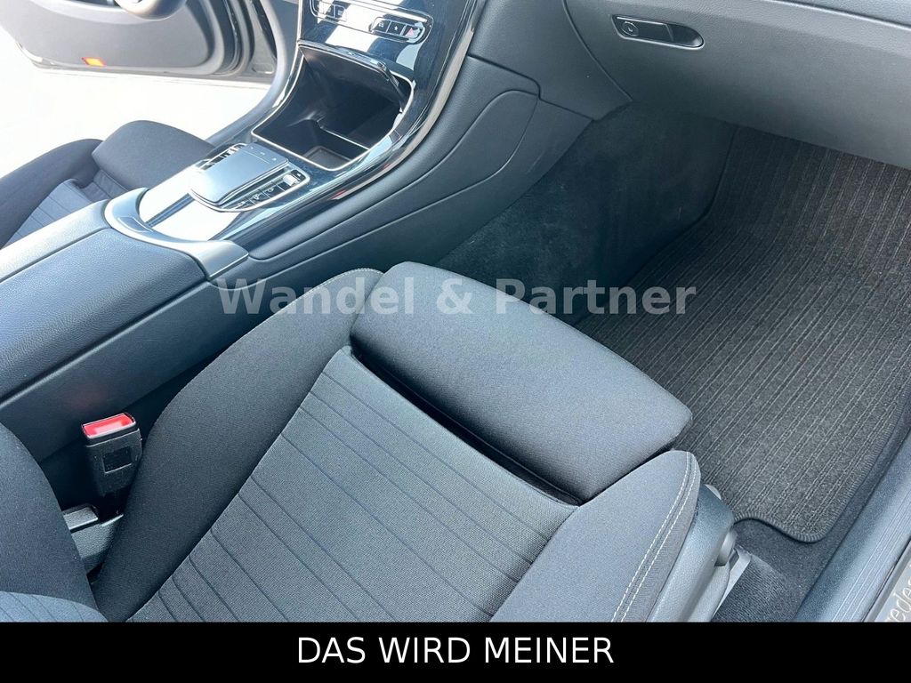 Mercedes-Benz GLC 300 2021