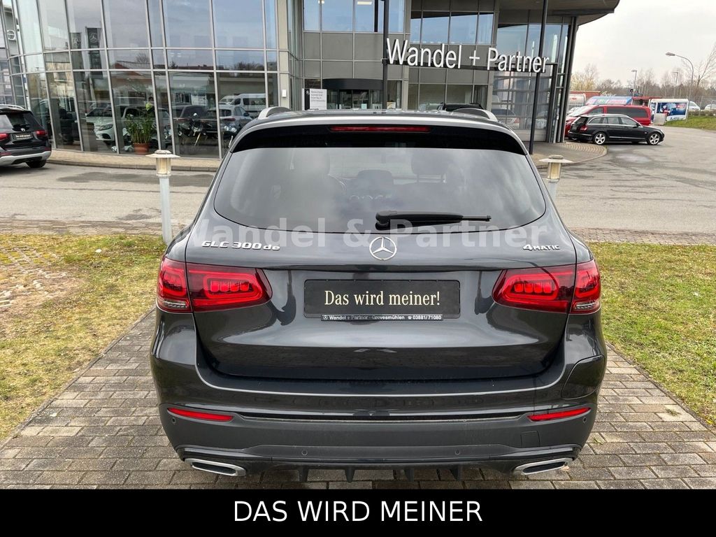 Mercedes-Benz GLC 300 2020