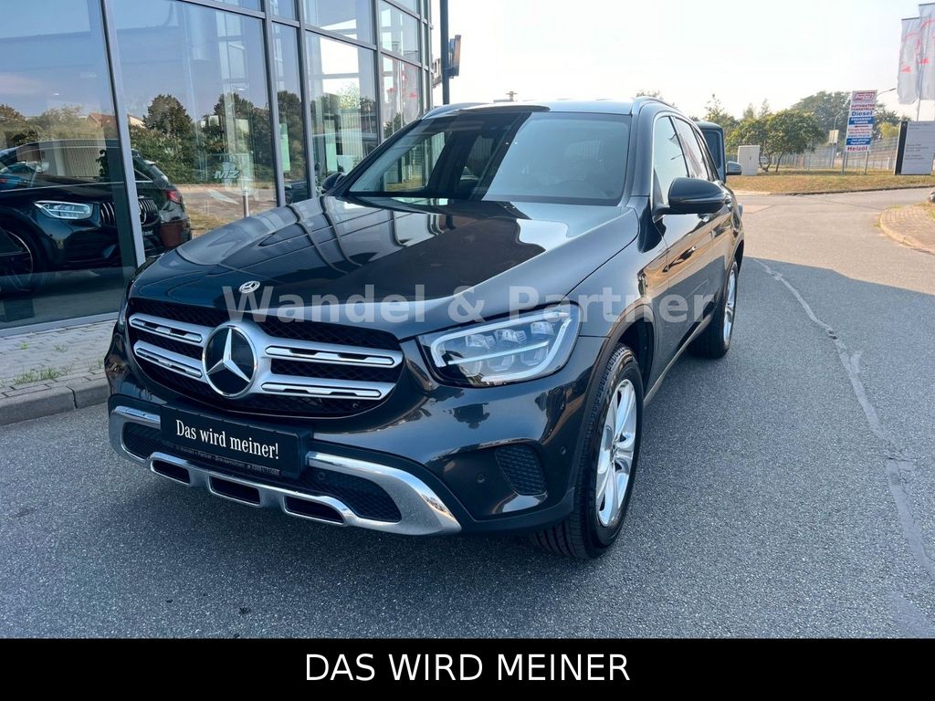 Mercedes-Benz GLC 300 2021