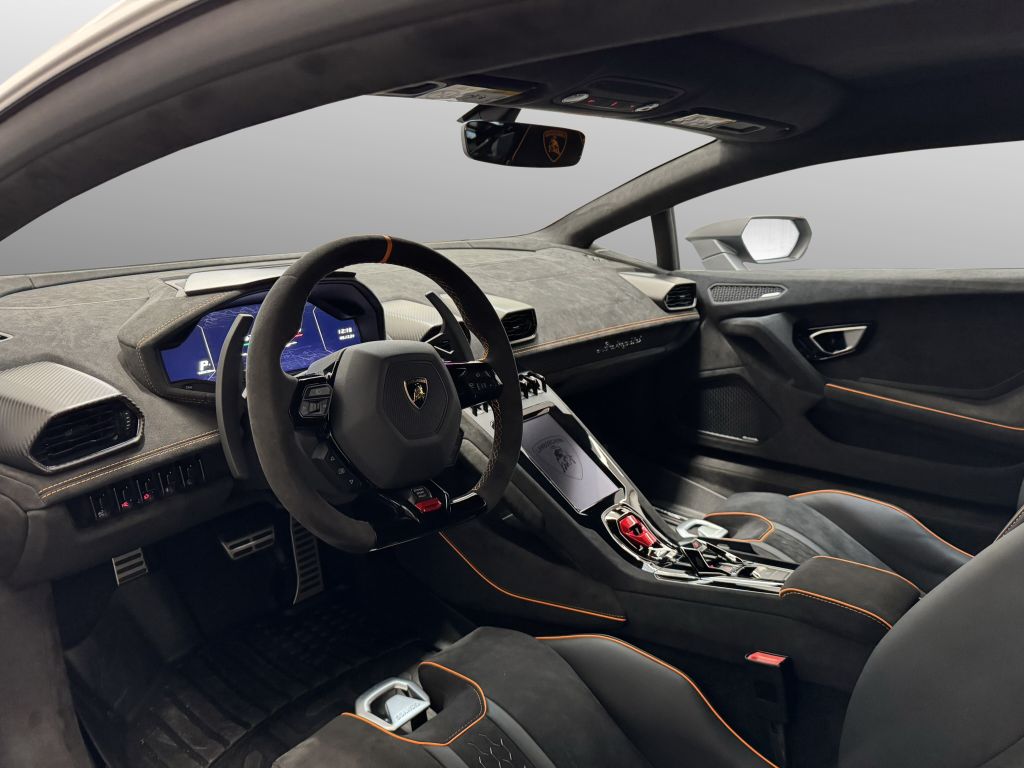 Lamborghini Huracán 2024