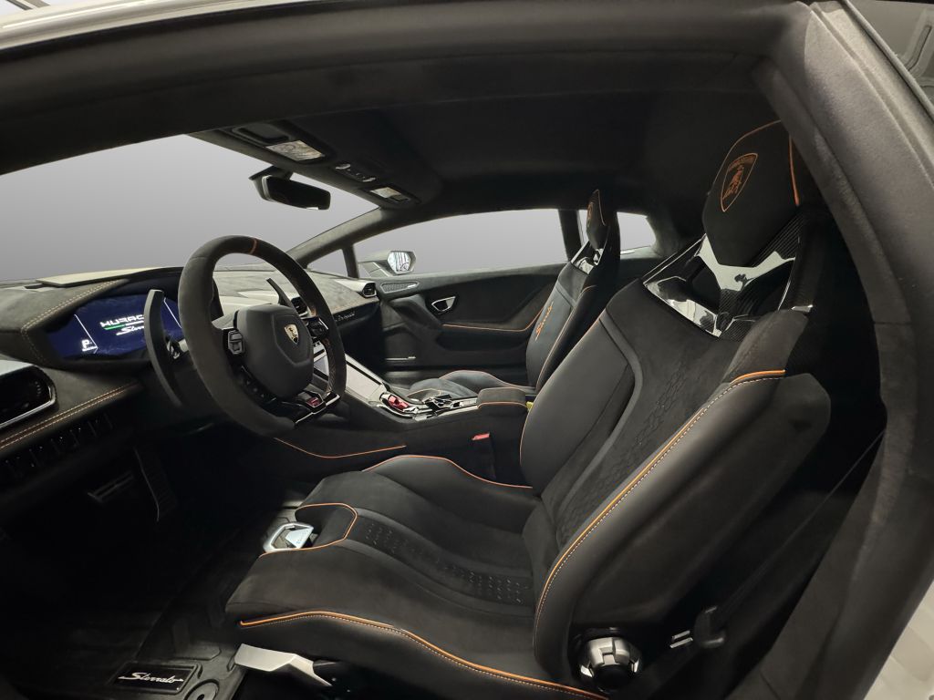 Lamborghini Huracán 2024