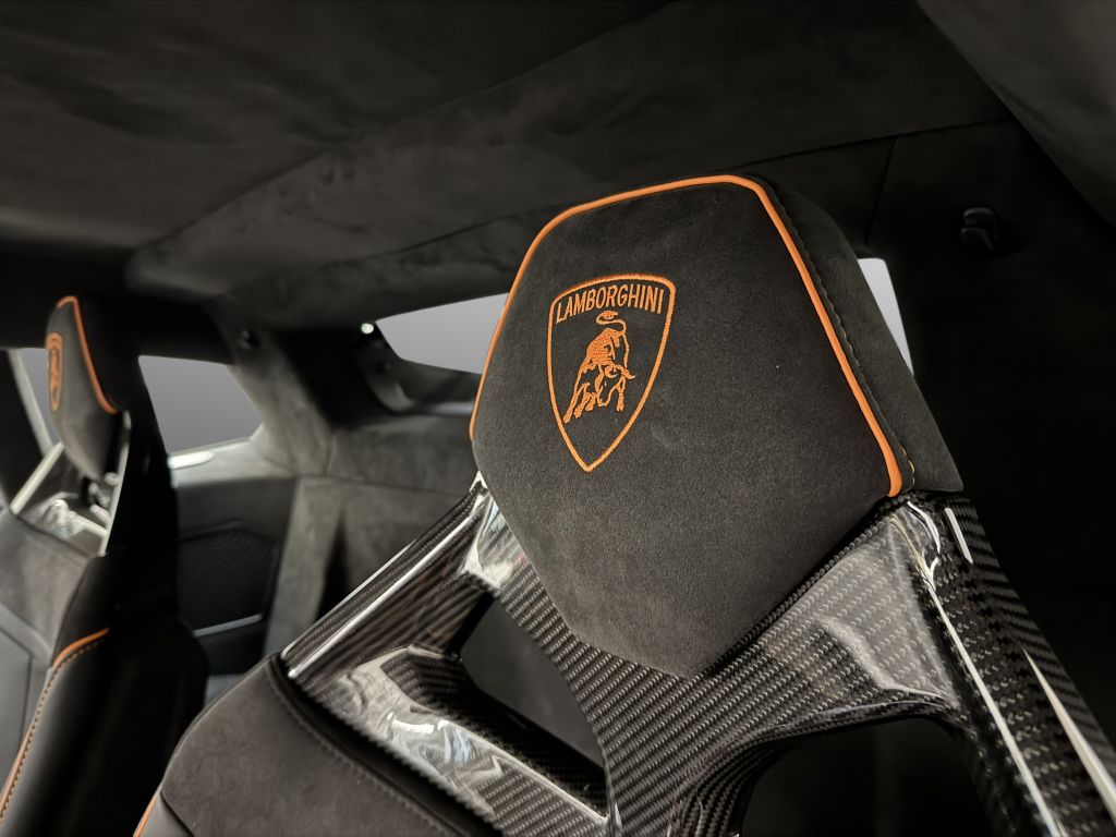 Lamborghini Huracán 2024