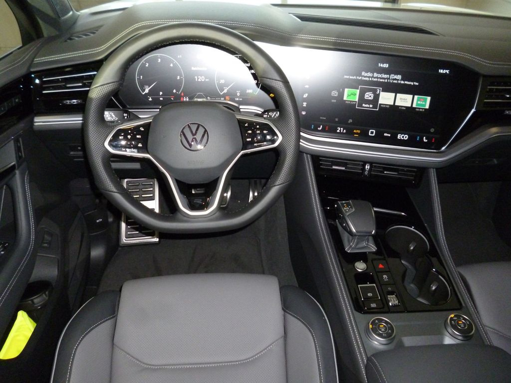 Volkswagen Touareg 2024