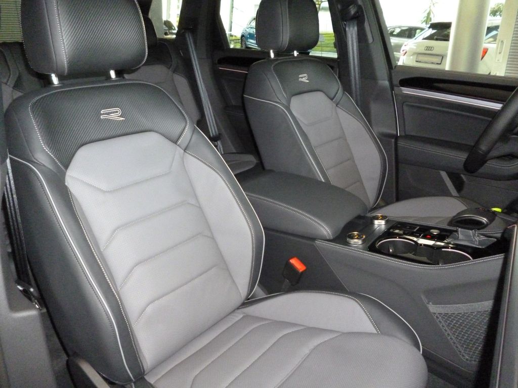 Volkswagen Touareg 2024