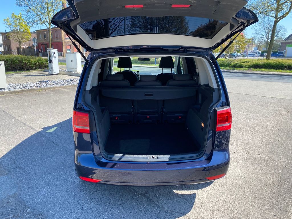 Volkswagen Touran 2015