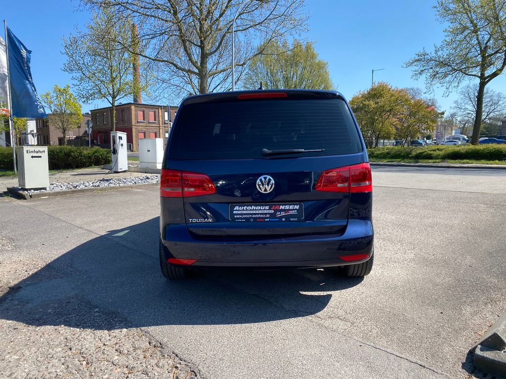 Volkswagen Touran 2015