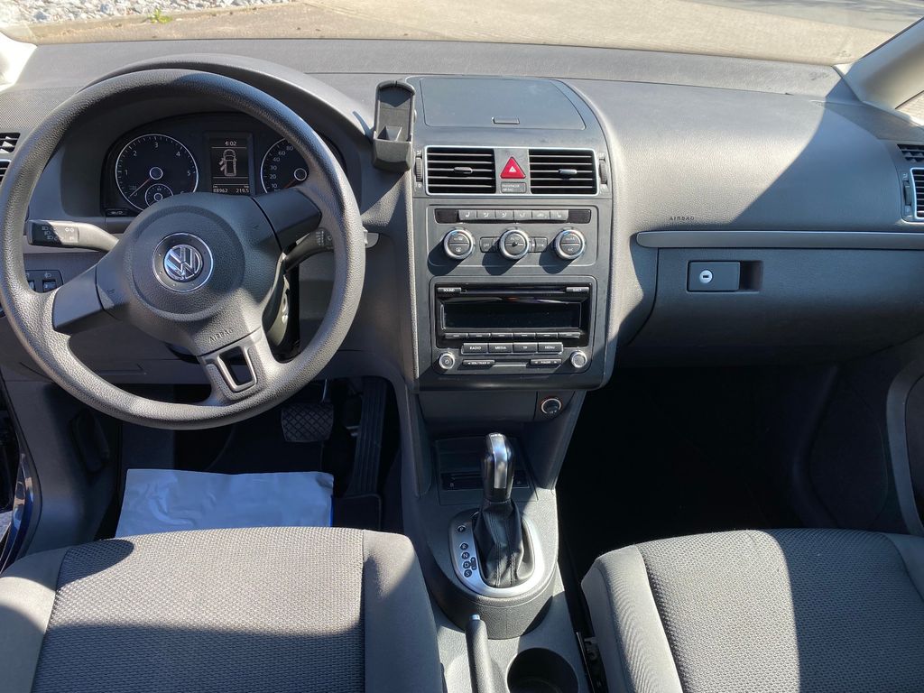Volkswagen Touran 2015