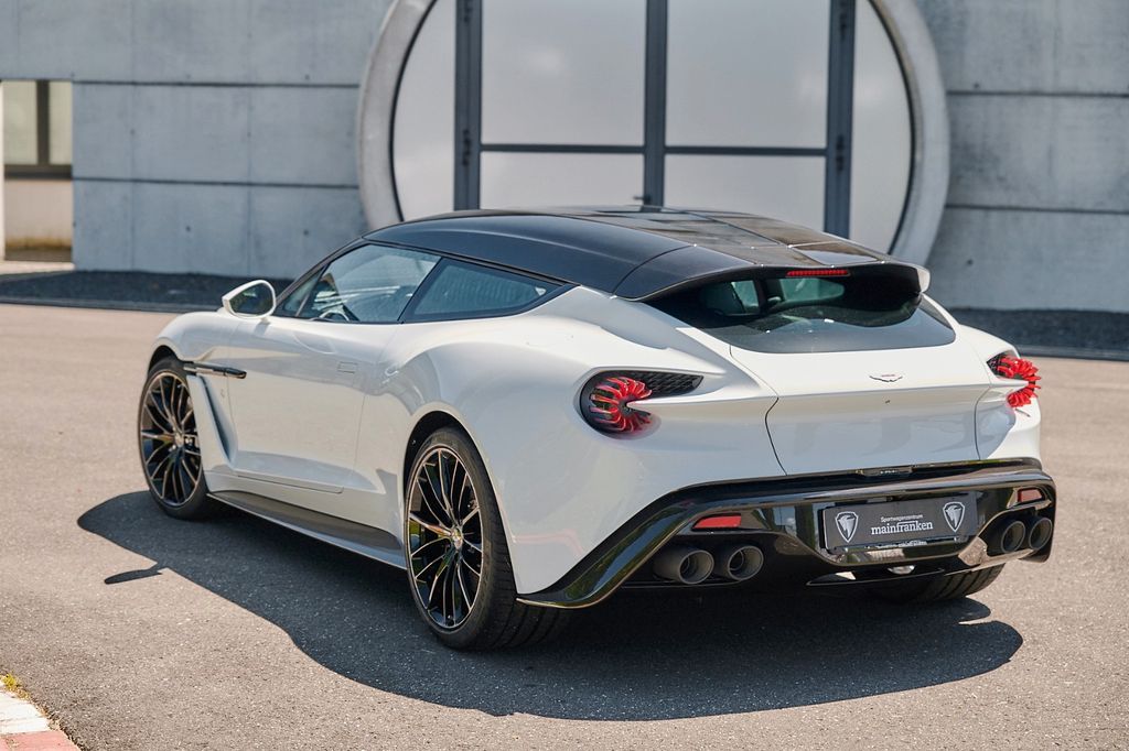 Aston Martin Vanquish 2019