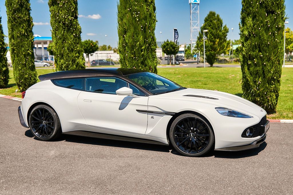 Aston Martin Vanquish 2019