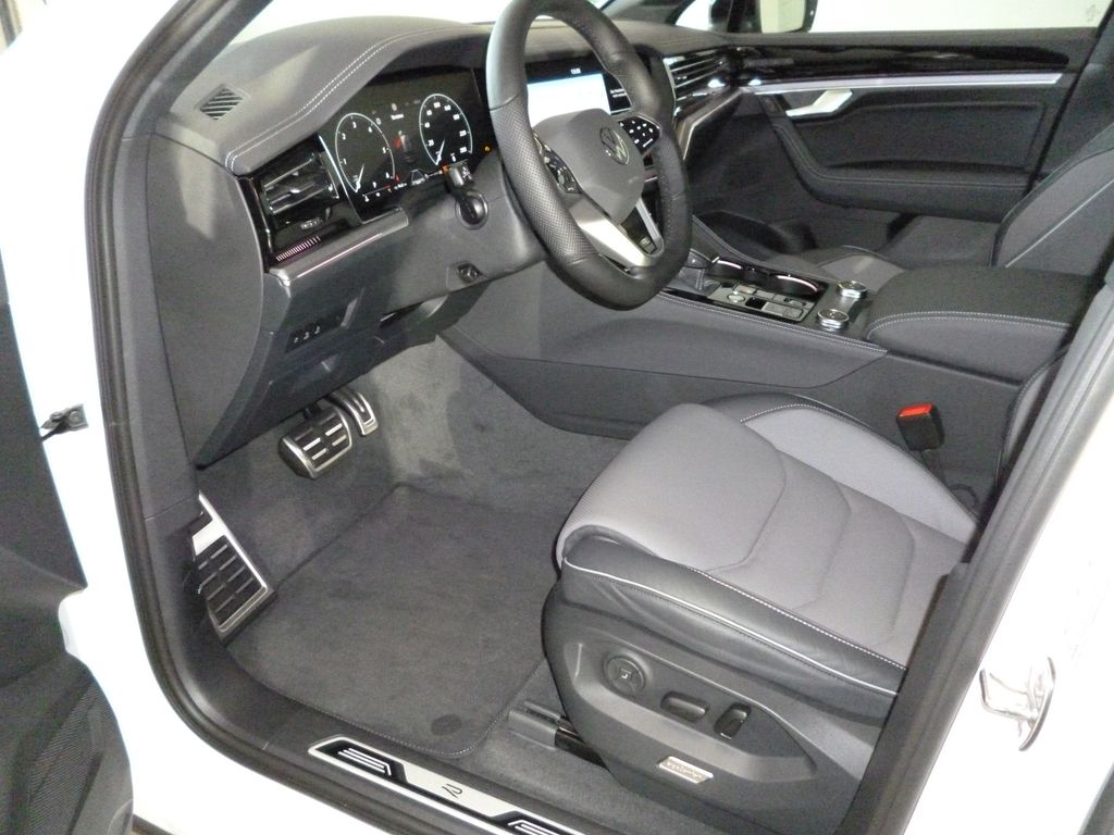 Volkswagen Touareg 2024