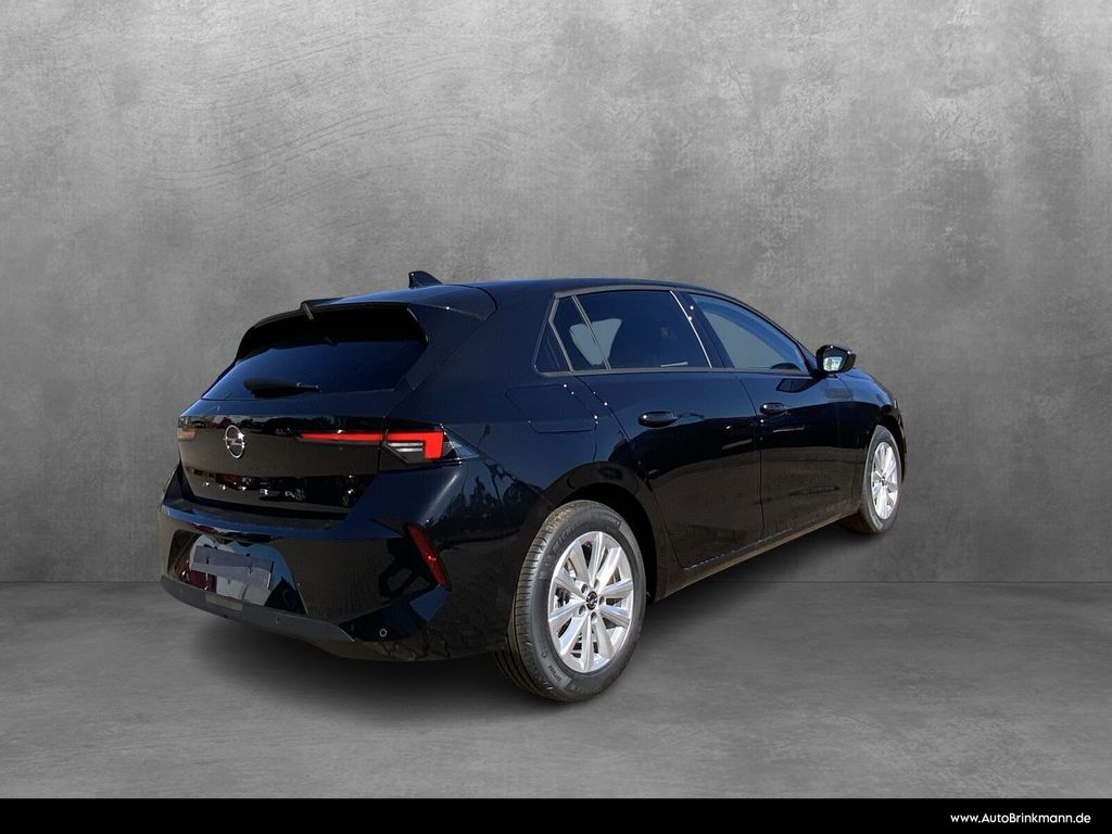 Opel Astra 2025