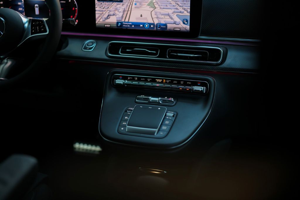 Mercedes-Benz V 300