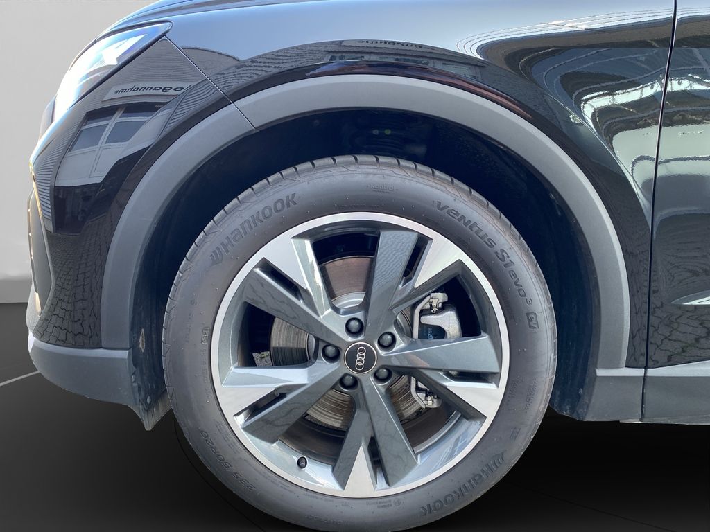 Audi Q4 e-tron 2024