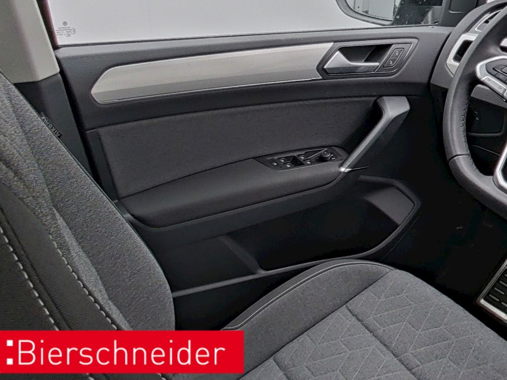 Volkswagen Touran 2024