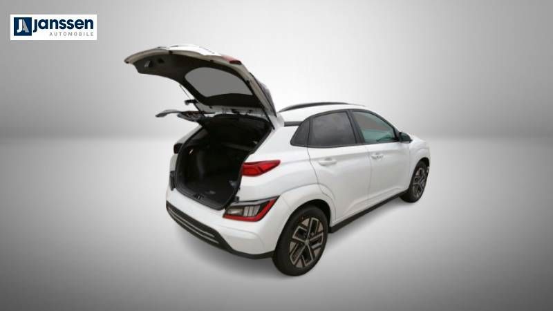 Hyundai KONA 2023