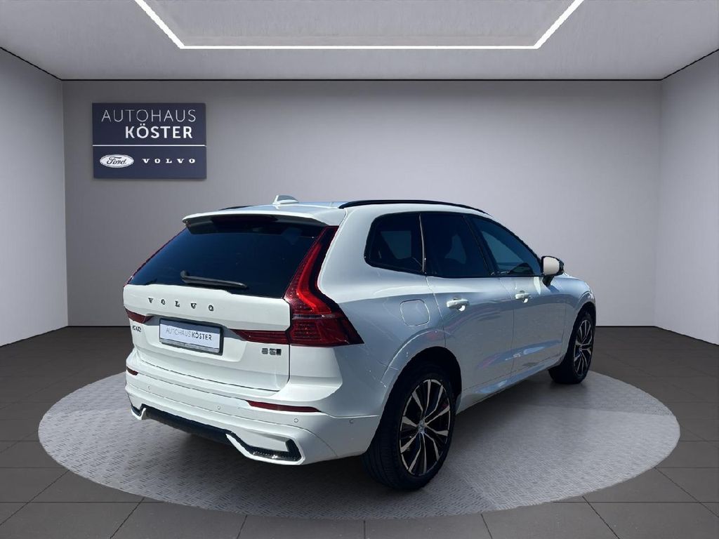 Volvo XC60 2022