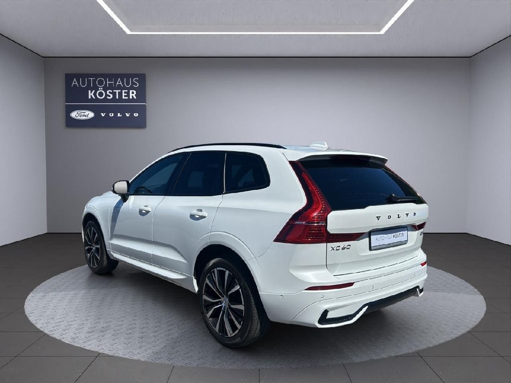 Volvo XC60 2022
