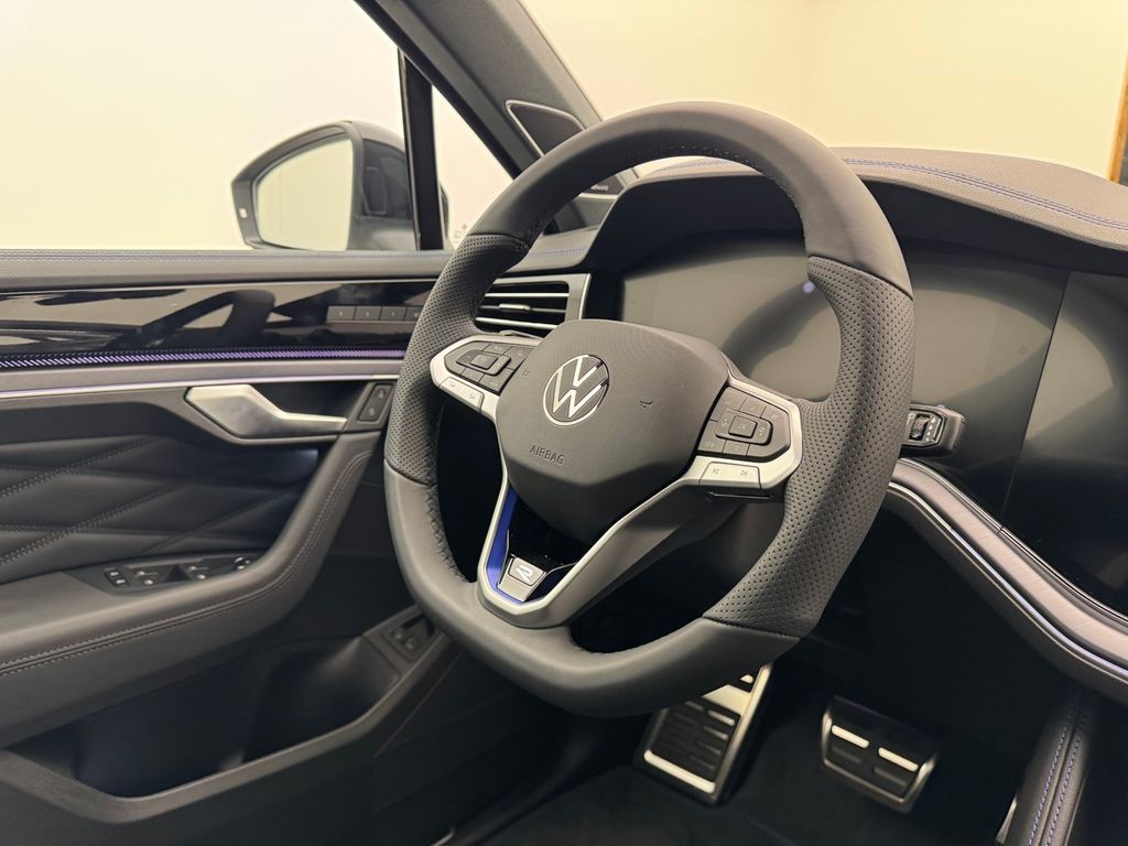 Volkswagen Touareg 2025