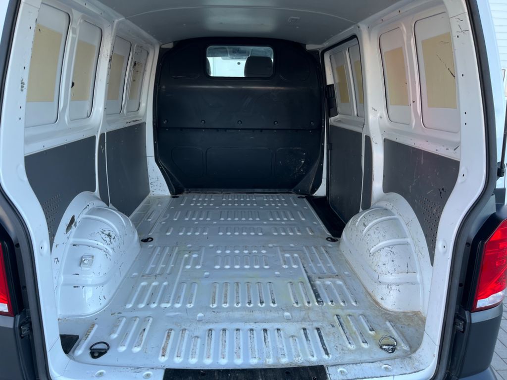 Volkswagen T6 Transporter 2023