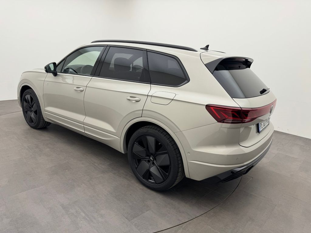 Volkswagen Touareg 2025