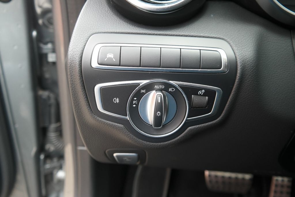 Mercedes-Benz C 300 2020