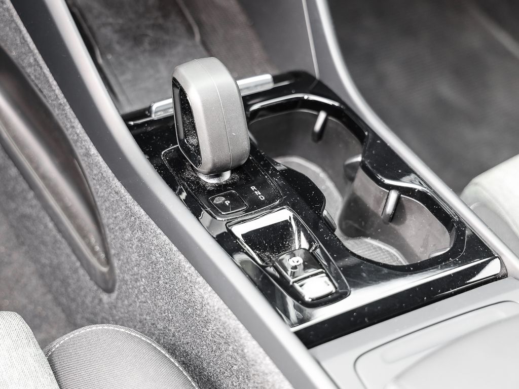 Volvo XC40 2023