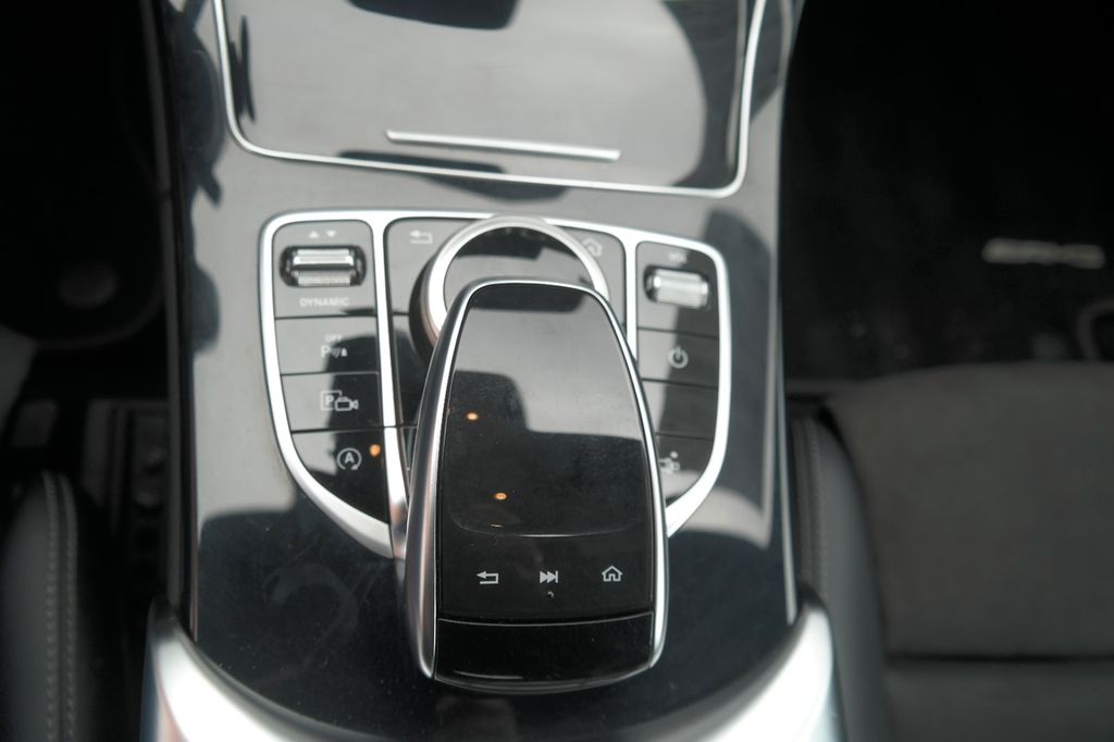 Mercedes-Benz C 300 2020