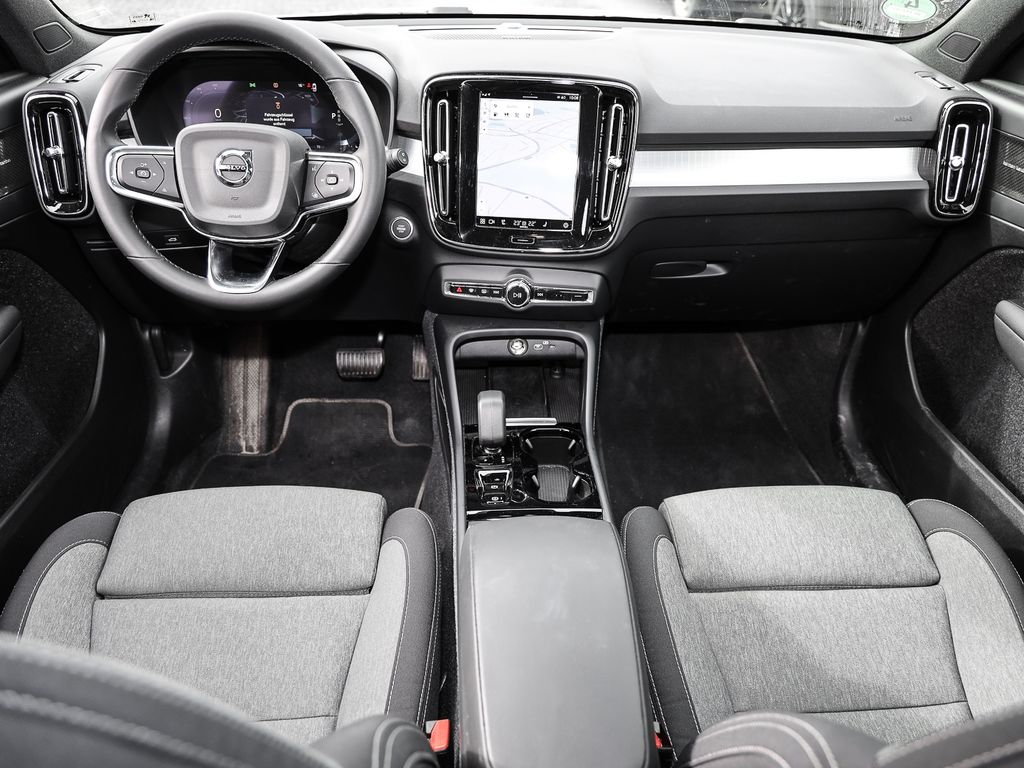 Volvo XC40 2023