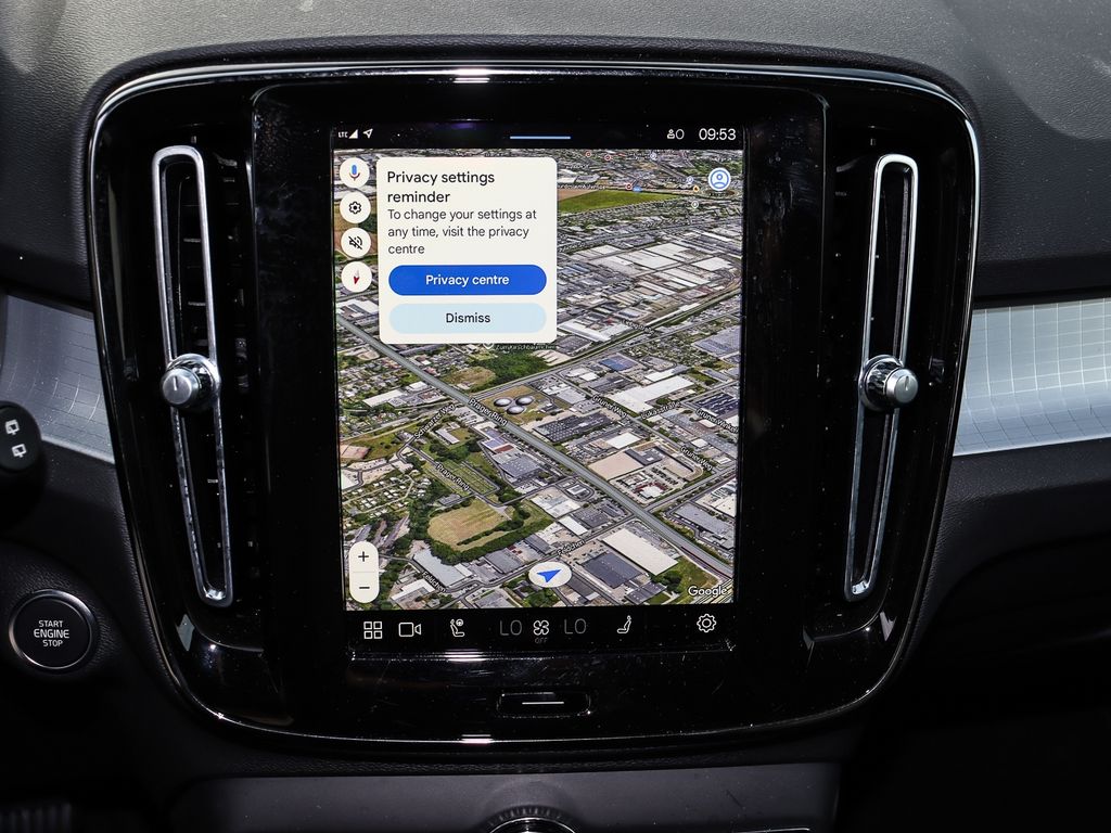 Volvo XC40 2023
