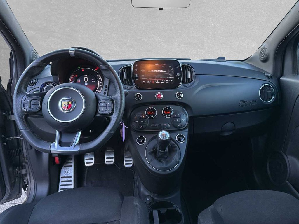 Abarth 595 2021