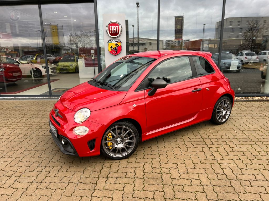 Abarth 695 2023
