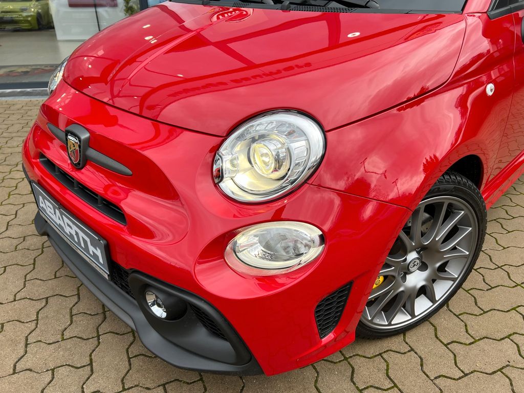 Abarth 695 2023