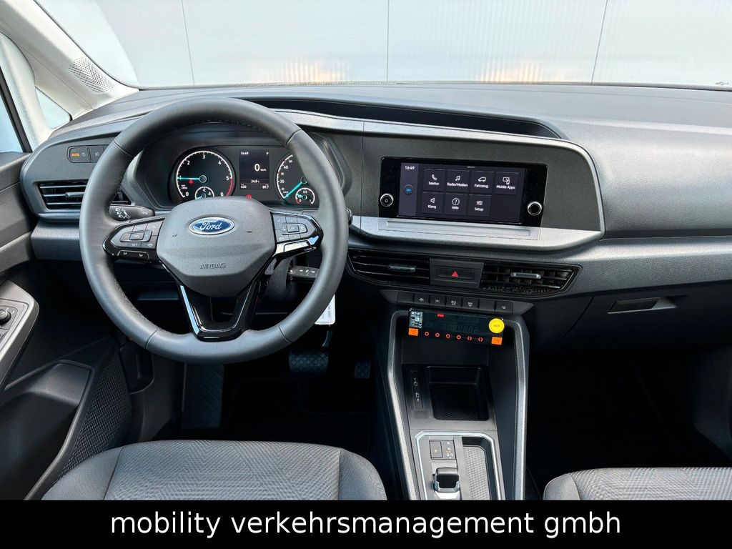 Ford Grand Tourneo 2024